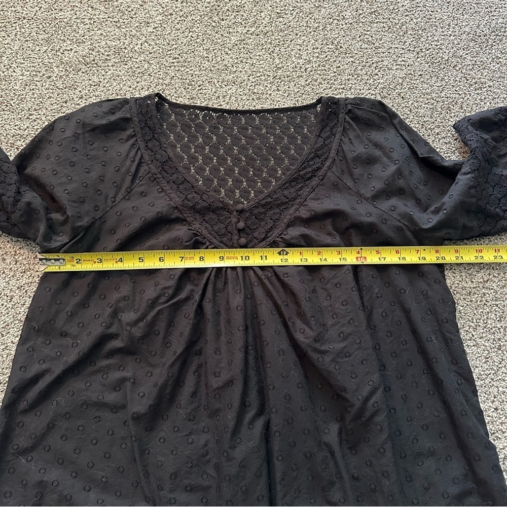 TORRID 00 0X XL Black Poplin Blouse Lace & Dot Detail R $59 - Picture 11 of 13